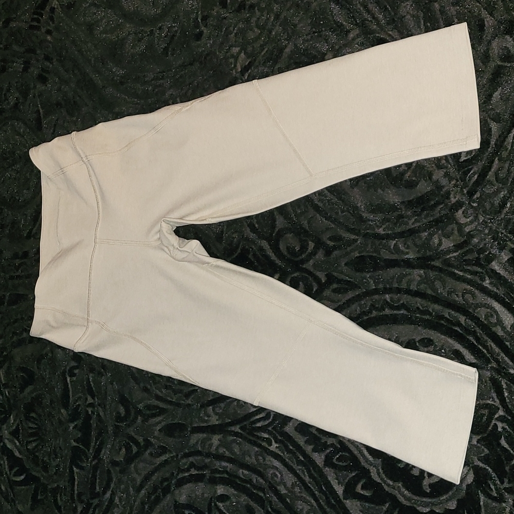 Capri Leggings